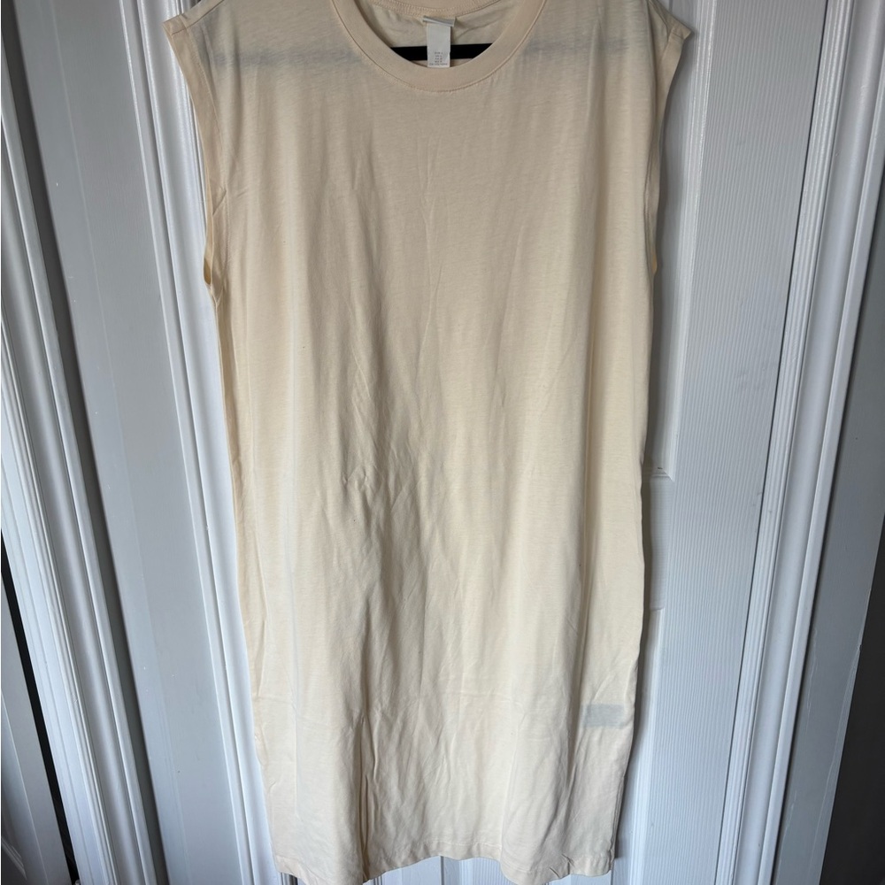 H&M Basics Cream T-shirt dress -NWOT